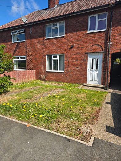 2 Bedroom Terraced House To Rent In Cotswold Crescent, DL3