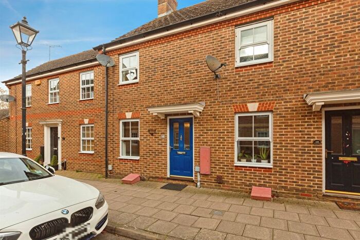 2 Bedroom Terraced House For Sale In Queensgate, Aylesbury, HP19
