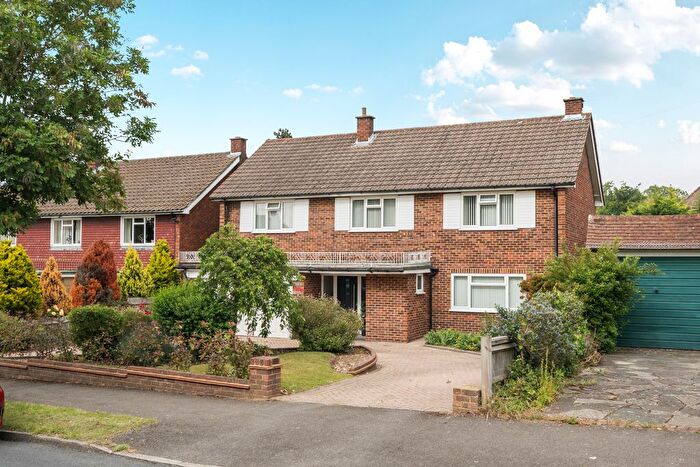 4 Bedroom Detached House For Sale In Sandy Lane, Cheam, Sutton, Surrey, SM2