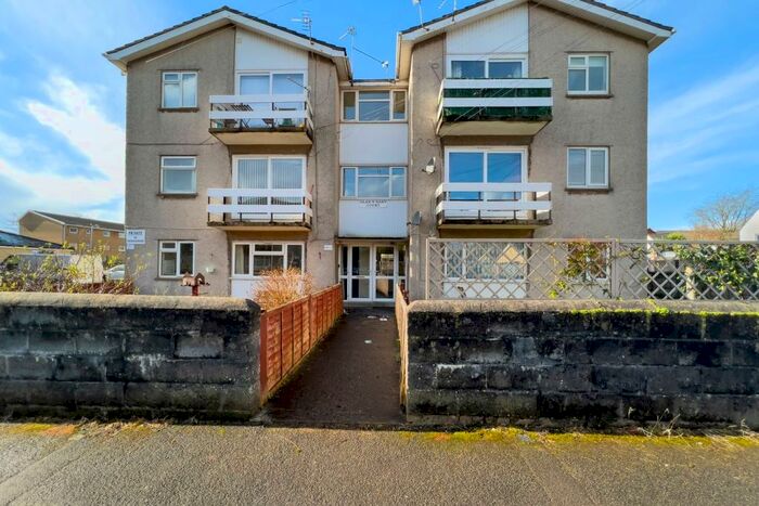 2 Bedroom Flat To Rent In Glan Y Nant Road, Cardiff, CF14