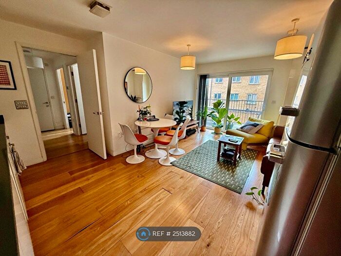 2 Bedroom Flat To Rent In Cresset Road, London, E9