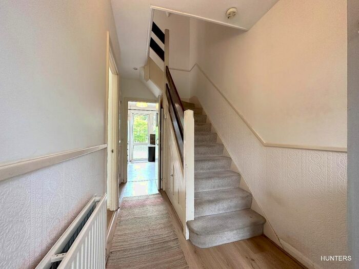 3 Bedroom End Of Terrace House To Rent In Shaldon Drive, Morden, SM4