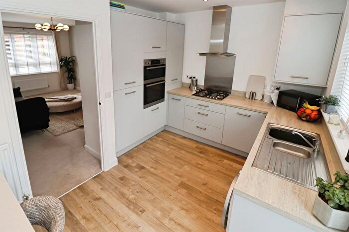 3 Bedroom Terraced House For Sale In Mustoe Road, Frenchay, Bristol, BS16