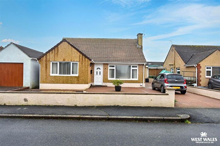 3 Bedroom Detached Bungalow For Sale In Laburnum Grove, Haverfordwest, SA61