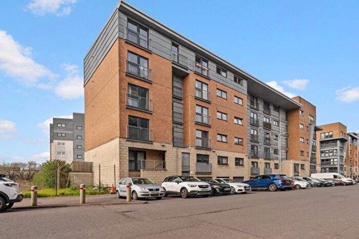 1 Bedroom Flat For Sale In Barrland Street, Glasgow, G41