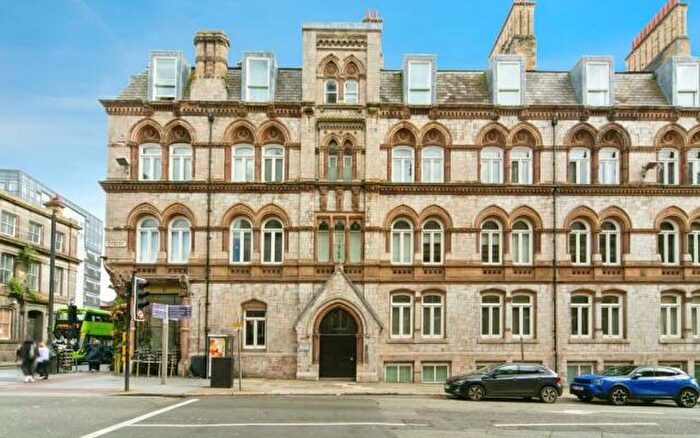 2 Bedroom Apartment To Rent In Westminster Chambers, L1