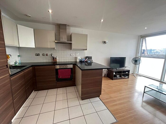 2 Bedroom Apartment To Rent In Capital East Apartment, Western Gateway, Royal Victoria Dock, Excel, London, E16
