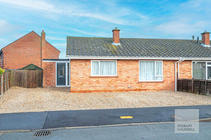 2 Bedroom Semi Detached House For Sale In Ling Way, Coltishall, Norfolk, NR12