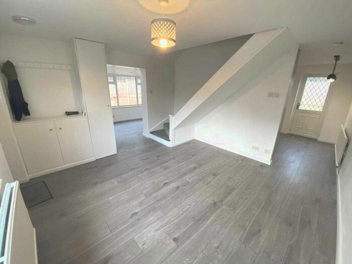 2 Bedroom End Of Terrace House To Rent In Bray Close, Borehamwood, WD6