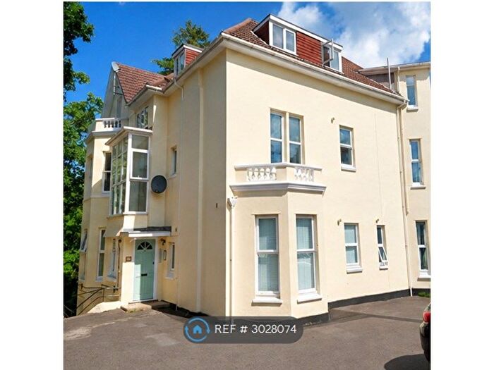 1 Bedroom Flat To Rent In Surrey Road, Bournemouth, BH4