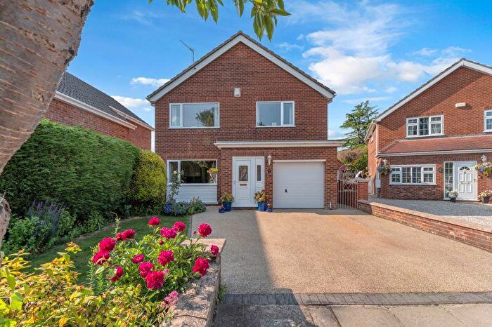 4 Bedroom Detached House For Sale In Woodrow Park, Scartho, DN33