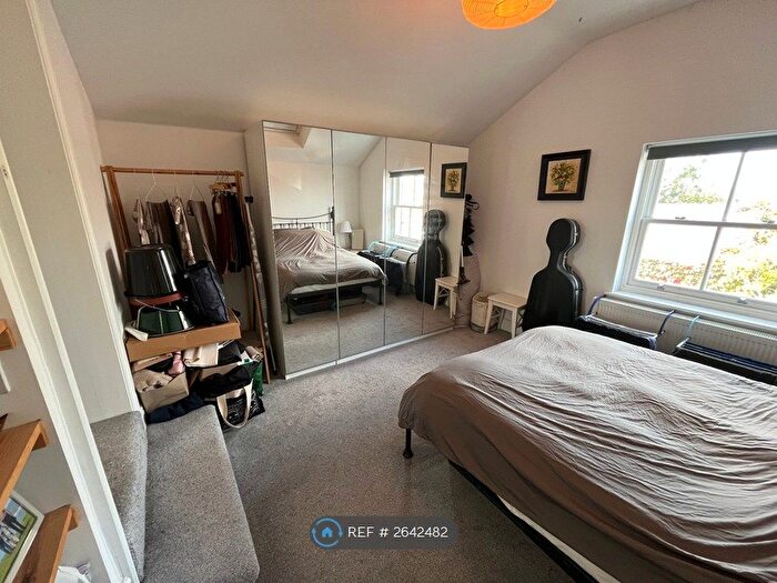 1 Bedroom Flat To Rent In John Street, Tunbridge Wells, TN4