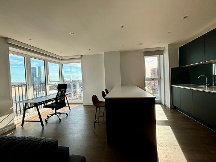 2 Bedroom Flat To Rent In Stanley Street, Salford, M3