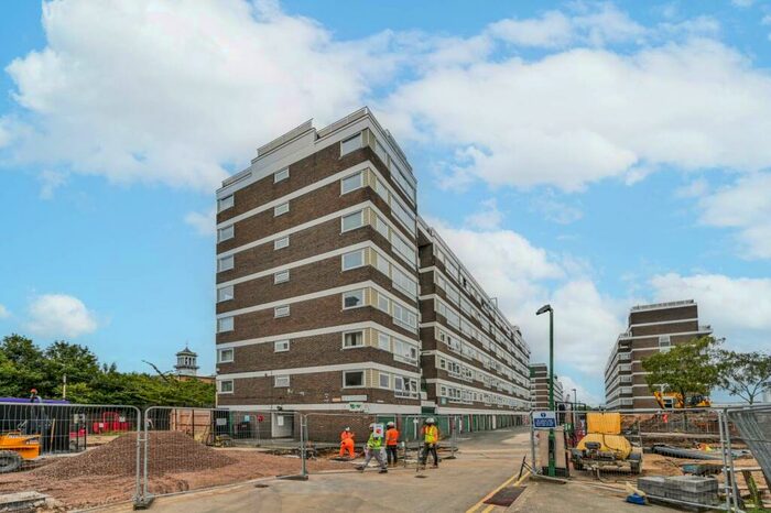 Studio To Rent In York Way, Holloway, London, N7