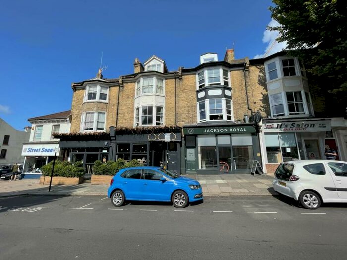 Studio To Rent In Goldstone Villas, Hove, East Sussex, BN3