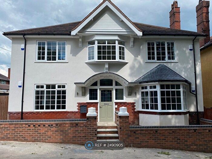 1 Bedroom Flat To Rent In Porthill, Newcastle U Lyme, ST5