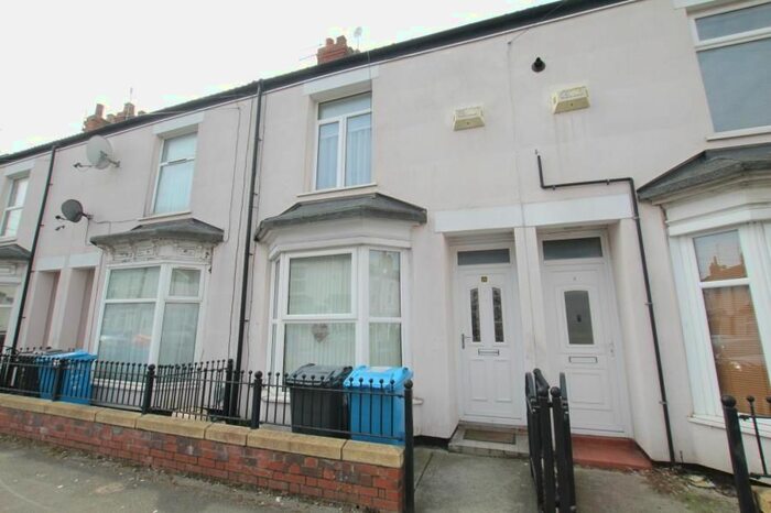2 Bedroom Terraced House To Rent In Aylesford Street, Hull, HU3