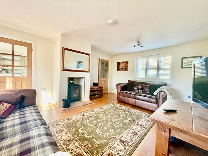 4 Bedroom Detached House For Sale In Hall Road, Thorndon, Eye, IP23