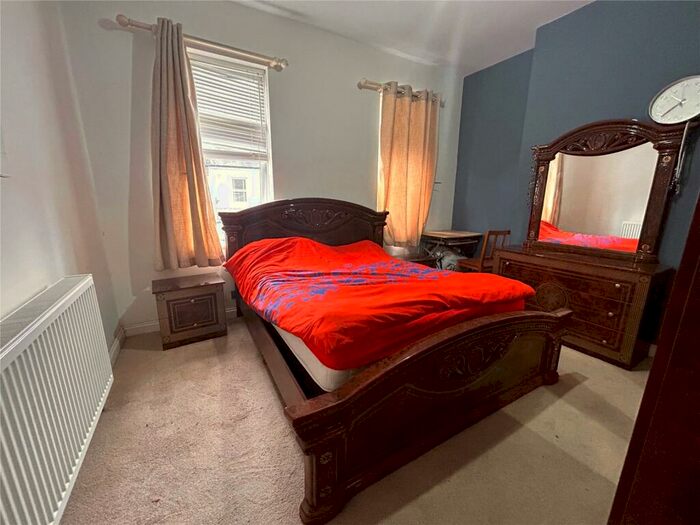 3 Bedroom Terraced House For Sale In Colchester Road, Southend-on-Sea, Essex, SS2