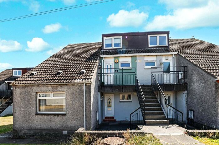 3 Bedroom Flat For Sale In Glenburn, Leven, Fife, KY8