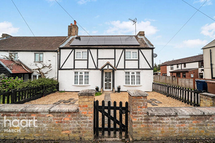 4 Bedroom Cottage For Sale In High Street, Manea, PE15