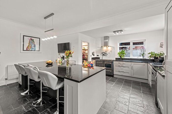 4 Bedroom Detached House For Sale In St Andrews Drive, Skegness, PE25