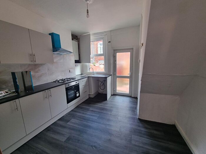 2 Bedroom Terraced House To Rent In Newland Street, Manchester, M8