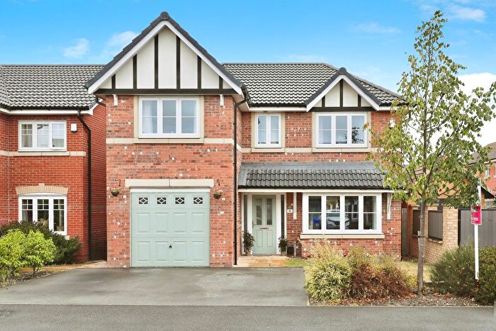 4 Bedroom Detached House For Sale In Moorgreen Way, Bircotes, Doncaster, DN11