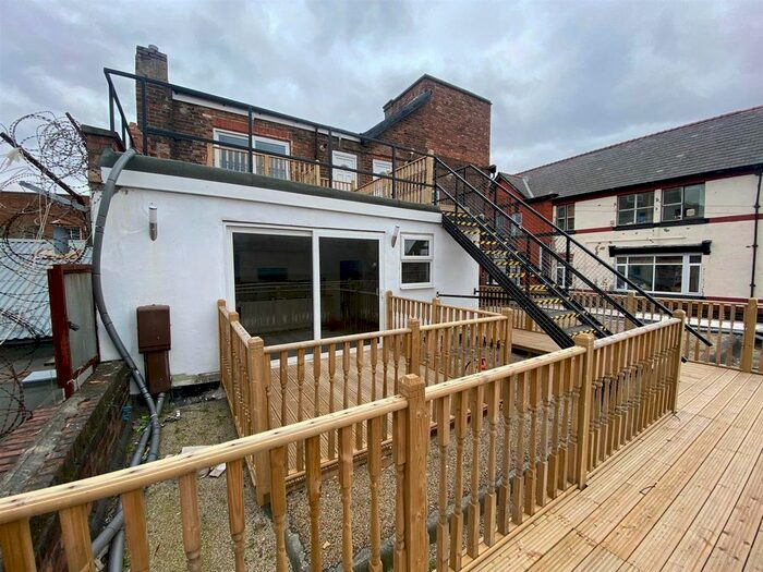 2 Bedroom Flat To Rent In Vincent Street, Birkenhead, CH41