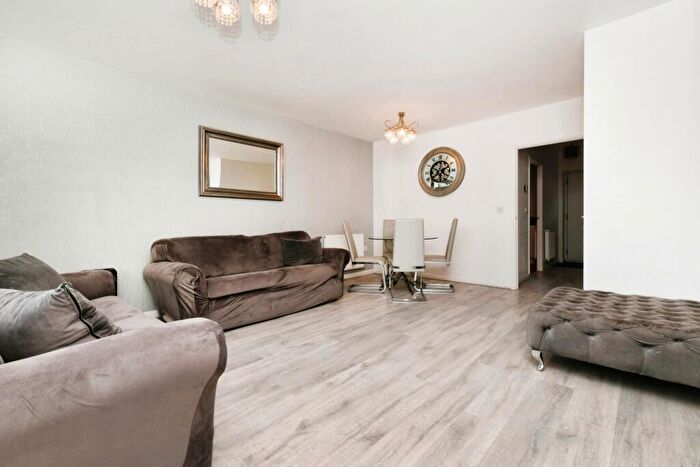 2 Bedroom End Of Terrace House For Sale In Widvale Road, Mountnessing, Brentwood, Essex, CM15