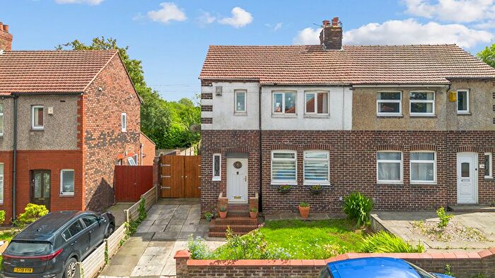 3 Bedroom Semi-Detached House For Sale In Mill Lane, St. Helens, WA9