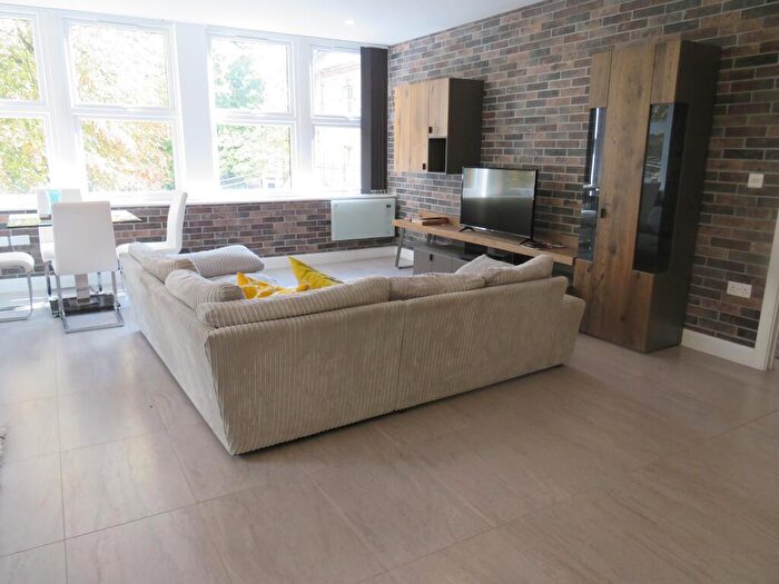 2 Bedroom Apartment To Rent In Cathedral Road, Pontcanna, Cardiff, CF11