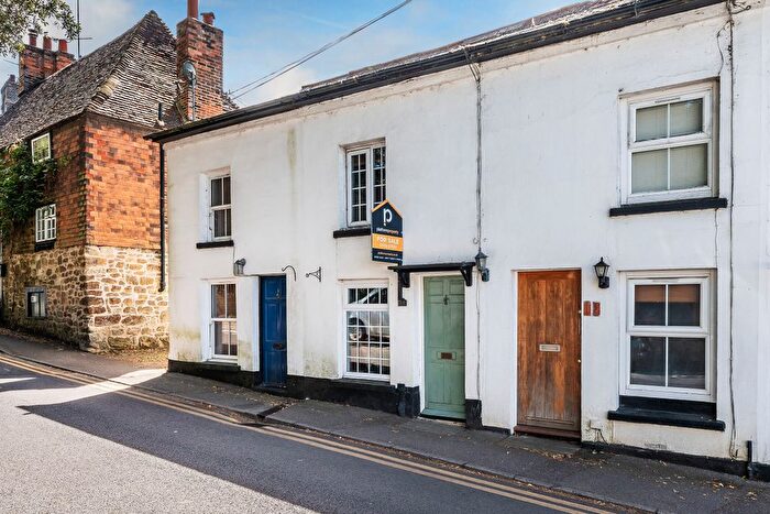 1 Bedroom Terraced House For Sale In Church Road, Sundridge, Sevenoaks, Kent, TN14