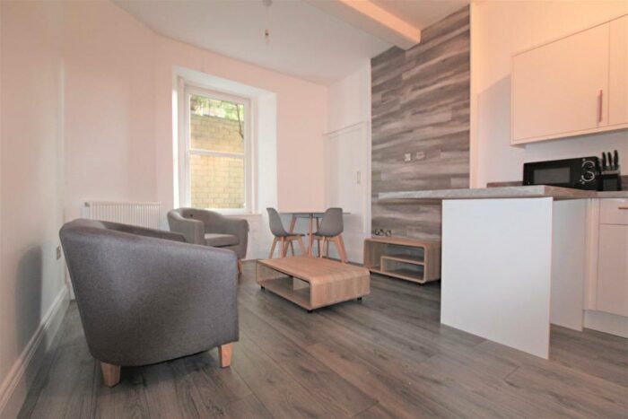 1 Bedroom Flat To Rent In Dalry Road, Dalry, Edinburgh, EH11