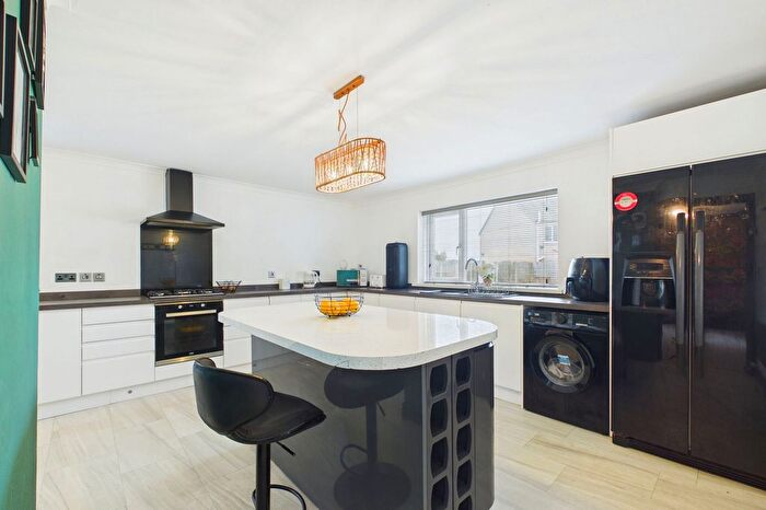 4 Bedroom Detached House For Sale In Main Street, Frizington, CA26
