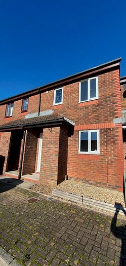 2 Bedroom Property To Rent In Housman Close, Plymouth PL5