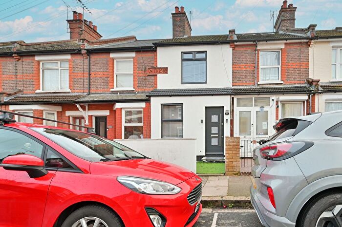 3 Bedroom Terraced House To Rent In Stanmore Road, Watford, WD24