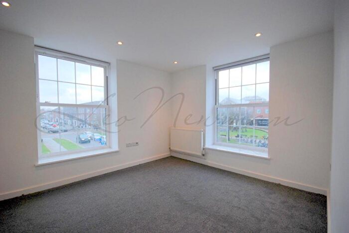1 Bedroom Flat To Rent In Fretherne Road, Welwyn Garden City, AL8