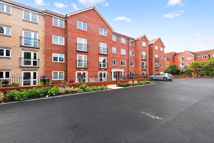 2 Bedroom Retirement Property For Sale In Dreton Lodge, Havant Road, Drayton, PO6