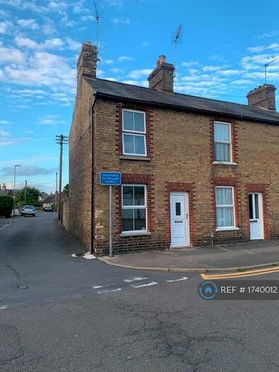 2 Bedroom End Of Terrace House To Rent In West End, Ely, CB6