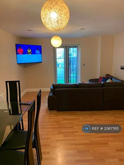 2 Bedroom Flat To Rent In Audley Court, Southend-On-Sea, SS1