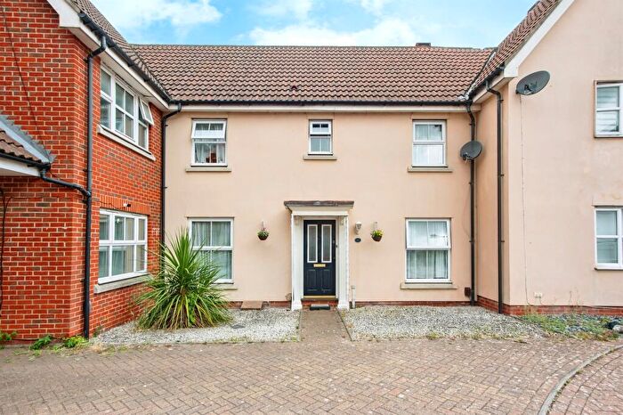 3 Bedroom Terraced House For Sale In Mary Rose Close, Chafford Hundred, Grays, RM16