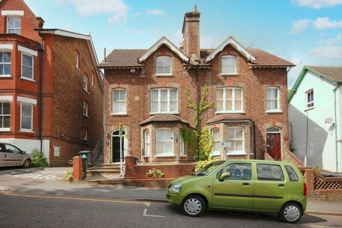 Studio To Rent In Jenner Road, Guildford, GU1