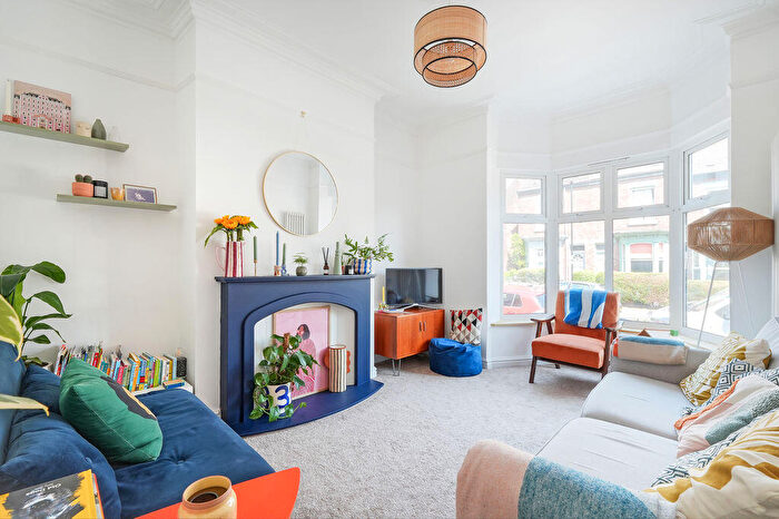 3 Bedroom Terraced House For Sale In Wake Road, Nether Edge, Sheffield, S7
