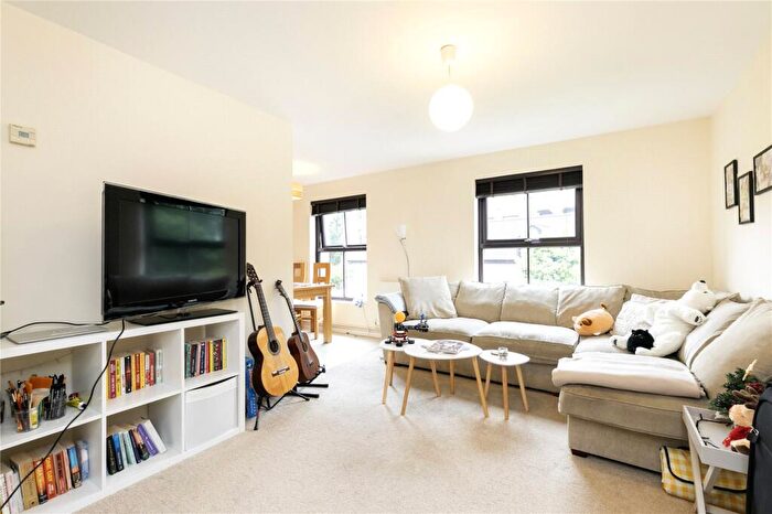 2 Bedroom Apartment To Rent In Moriatry Close, London, N7