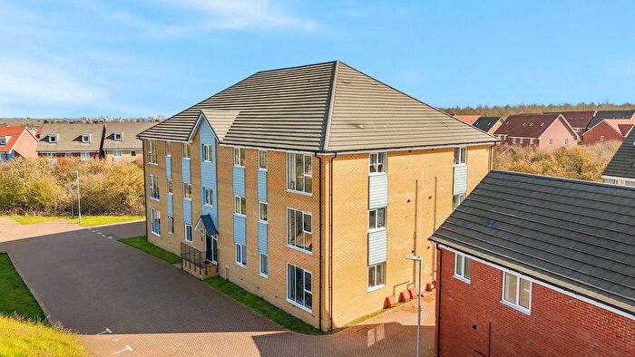 2 Bedroom Flat For Sale In Berrenda Avenue, Milton Keynes, Buckinghamshire, MK8