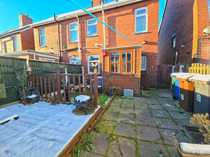2 Bedroom Semi-Detached House For Sale In Kings Road, Cudworth, Barnsley, S72