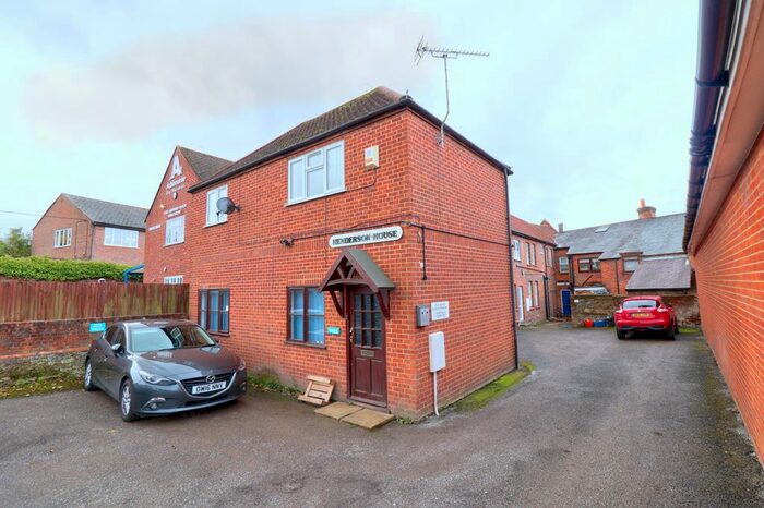 2 Bedroom Flat To Rent In Flat Henderson House, New Road, Princes Risborough, Buckinghamshire, HP27