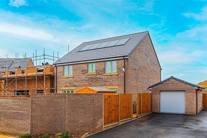 4 Bedroom Detached House For Sale In Fitzhugh Rise, Wellingborough, NN8