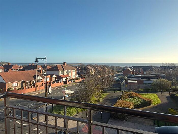 2 Bedroom Flat For Sale In Sea Winnings Way, South Shields, NE33